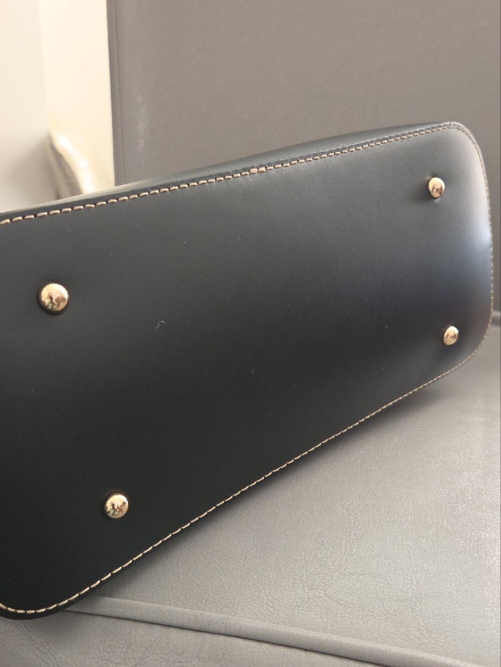 Dooney & Bourke Black Leather Tote with Contrast Stitching - Picture 4 of 9